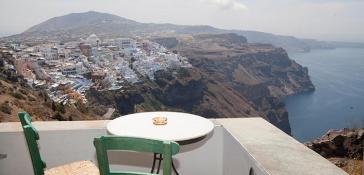 Έξτρα μόρια για τις επιχειρήσεις της Σαντορίνης ζητούν οι επαγγελματίες