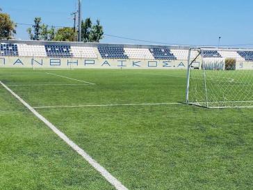 Προχωράει η αναβάθμιση του δημοτικού γηπέδου Θήρας