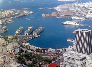 «Ναυμαχία» για τα λιμάνια