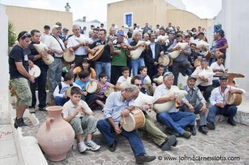 Μήτρα της νησιωτικής μουσικής παράδοσης