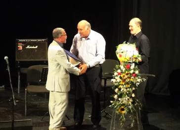 Τιμήθηκε ο καθηγητής Ιωσήφ Στεφάνου