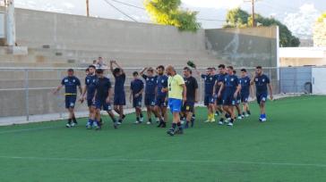 Χαμηλοί τόνοι και σκληρή δουλειά