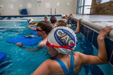 Από… “40 κύματα” περνούν τα μαθήματα κολύμβησης