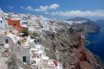 Καιρός: Έως και 6 μποφόρ σήμερα στα νησιά των Κυκλάδων