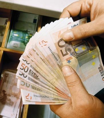 ΟΠΕΚΑ: Διακοπές για 27.500 αγρότες