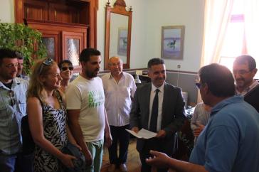  Στον Γ. Μαραγκό το ψήφισμα των μόνιμων κατοίκων της Ερμούπολης 