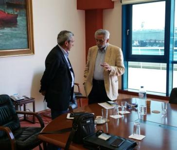 Υδατοδρόμια, θεσμικό πλαίσιο λιμένων και ενδοκυκλαδικές συνδέσεις στη συνάντηση Δρίτσα - Χατζημάρκου