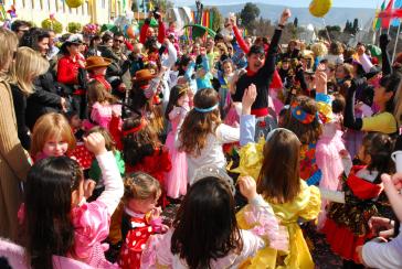 Προετοιμασία για τη Ναξιώτικη αποκριά 