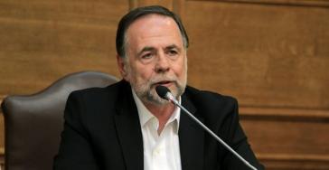 Άγριο "δούλεμα" του Καμμένου στους νησιώτες 