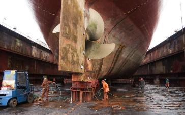 Σε διαγωνισμό του ΓΕΝ θα μετάσχει το Νεώριο Σύρου