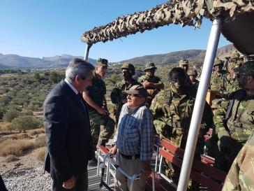 Ο Περιφέρειάρχης στη στρατιωτική άσκηση "Παρμενίων"