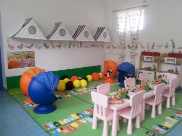 Παιδικός σταθμός χαράς... για τα νηπιάκια 