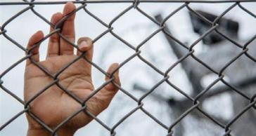  "Θύμα που διώκεται στην πατρίδα του για την πολιτική δράση του"