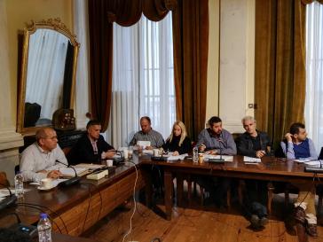 Γυρίζουν “πλάτη” οι προμηθευτές 