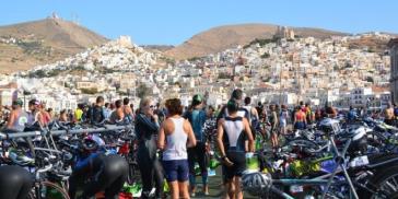 Αποκλεισμός πολιτών και “πάγωμα” μετακινήσεων 