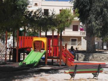 Συντήρηση παιδικής χαράς 