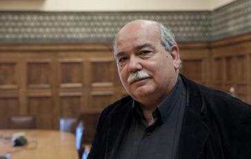 "Σήμερα η χώρα θρηνεί μία σπουδαία προσωπικότητα"