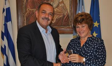 Συνάντηση της Χρυσής Βιτζιλάκη με τον Φ. Χατζηδιάκο