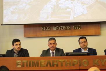 Διάλογος για το ακτοπλοϊκό χωρίς δεσμεύσεις 