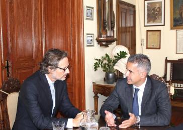 Συνάντηση του Γερμανού Πρέσβη με τον Δήμαρχο Σύρου - Ερμούπολης