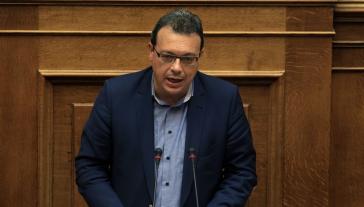 Ο Σωκράτης Φάμελλος ανεξαρτητοποιήθηκε από τον ΣΥΡΙΖΑ