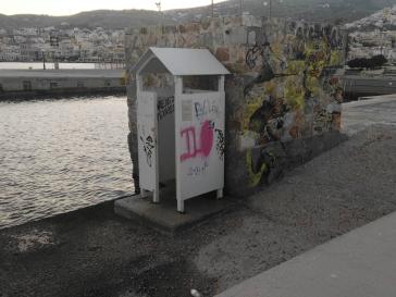 “Πλημμύρα” γκράφιτι και συνθημάτων