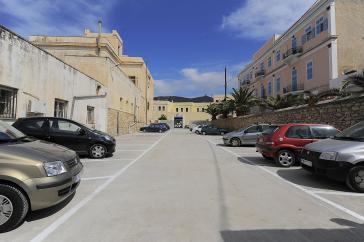 Καμία σύμβαση για το “Μπαμπαγιώτειο” 