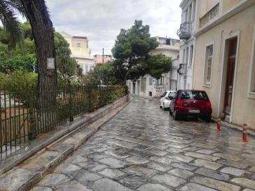 Ανησυχία για την ολισθηρότητα με τα πρωτοβρόχια 