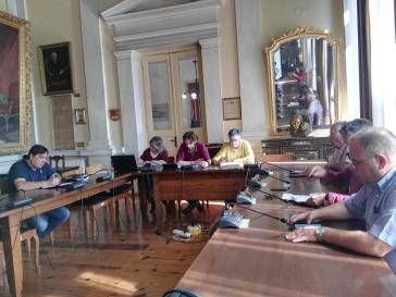 Υψηλοί τόνοι για τα οικονομικά 