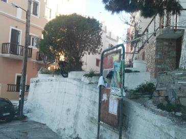 Ανυπαρξία συντηρήσεων... σε περιοχές εκτός Ερμούπολης 