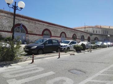 “Μισές δουλειές” στις αντικαταστάσεις 