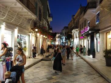 “Να κεφαλαιοποιήσουμε τη φετινή τουριστική επιτυχία μας” 