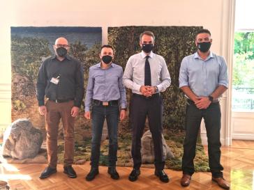 Στον Κυριάκο Μητσοτάκη το Εργοστασιακό Σωματείο του Νεωρίου 