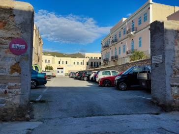 Πρόληψη για την ασφαλή έξοδο οχημάτων από το parking 