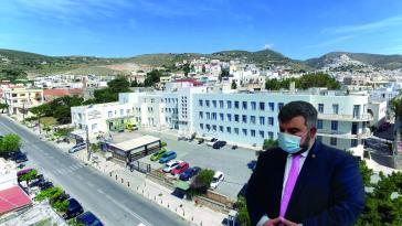 Ένας χρόνος εμβολιασμών κατά της Covid-19 στη Σύρο: 42.000 εμβολιασμοί