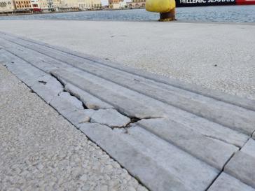 Προσβασιμότητα... χωρίς οδηγούς όδευσης τυφλών 