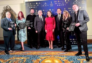 Σάρωσαν στους Χρυσούς Σκούφους εστιατόρια της Σύρου, των Κυκλάδων και του Ν. Αιγαίου