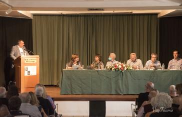 Τιμητική εκδήλωση του Δήμου Θήρας για τους Γιάννη Μπουτάρη και Μαρία Μαυρικάκη