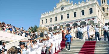 Οι Κυκλάδες γιορτάζουν την Παναγία - Πρόγραμμα σε Τήνο, Πάρο και Σύρο