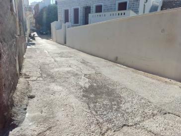 Μικροί δρόμοι στο έλεος της εγκατάλειψης 