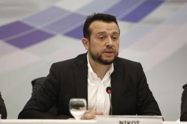 Πρώτη αντίδραση Παππά: Πολιτική δίκη για να κρύψει ο Μητσοτάκης "γαλάζιους κοριούς" και λεηλασία