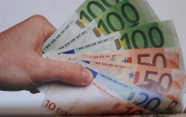 Στη νέα της στέγη η πρώτη οικογένεια με καταβολή του ενοικίου από το κράτος