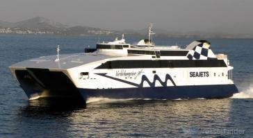 Άρχισε τα δρομολόγια το WORLDCHAMPION JET