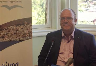 Σύρος: “Ανοικτός” σε debate ο Αλέξης Αθανασίου 