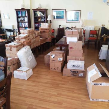 Η Σύρος άνοιξε την “αγκαλιά” της στους πληγέντες της Ρόδου 