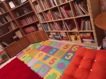 Κάλεσμα εθελοντών για τη λειτουργία της Βιβλιοθήκης στον Φοίνικα Σύρου