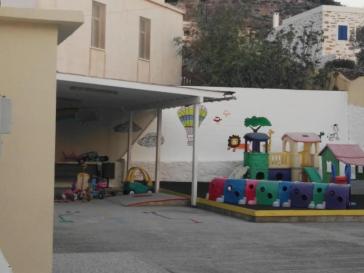 Χάνονται 200 χιλ. ευρώ για τους παιδικούς σταθμούς της Σύρου 