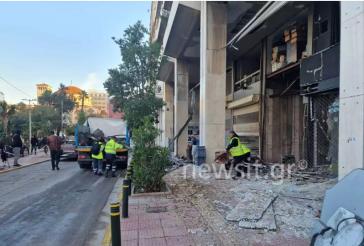 Πειραιάς: Ισχυρή έκρηξη και ζημιές στο κέντρο