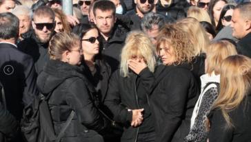 Μεσολόγγι: Σε κλίμα οδύνης η κηδεία του αδικοχαμένου Μπάμπη