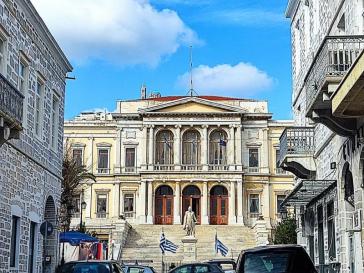  Εργολαβικό ενδιαφέρον για όψεις και υπογειοποίηση καλωδίων 